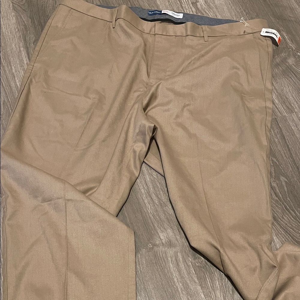 Old Navy Men's Khaki Chinos